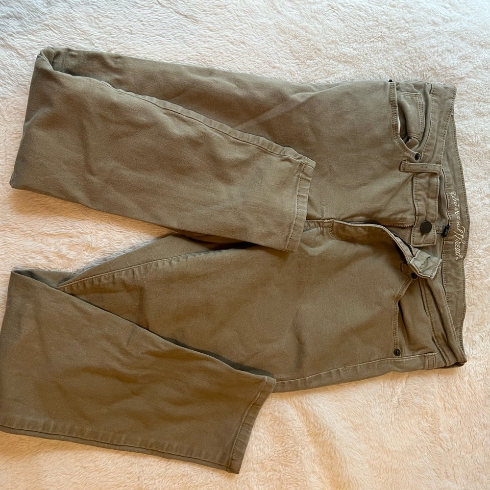 Universal thread jeans size 8 short